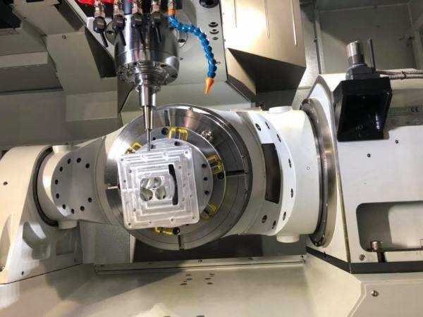 五轴联动加工铣削