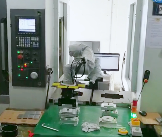 钻攻中心自动化